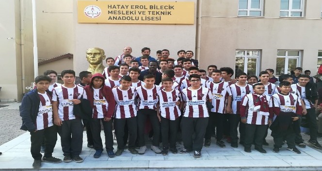 İlhan Palut ve Hamidou Maiga, öğrencilerle buluştu