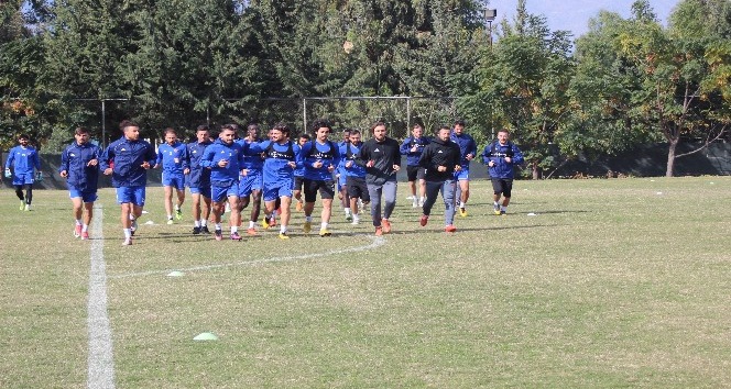 İlhan Palut: “Altay maçından güzel sonuç almak istiyoruz”