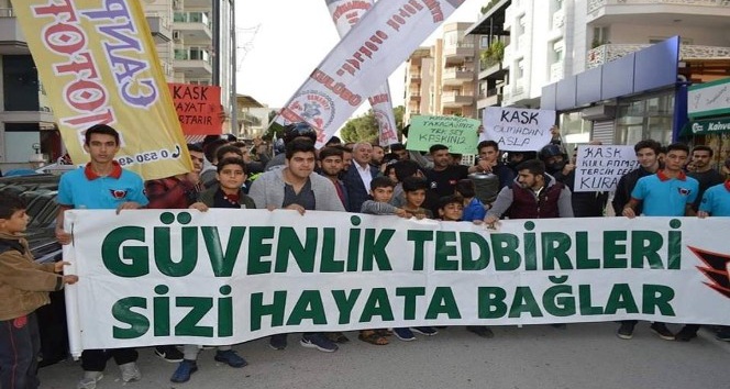 Motosiklet severler “Kaskını Kap Gel” etkinliğinde buluştu