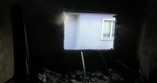 Sobadan sıçrayan kıvılcımlar yangına neden oldu
