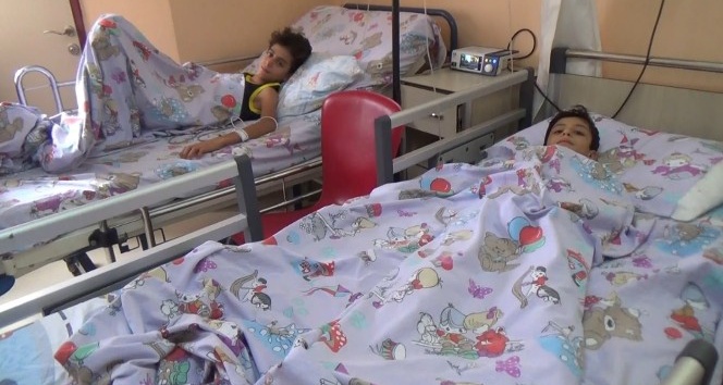 Kırıkhan’da 3 kardeş sobadan zehirlendi