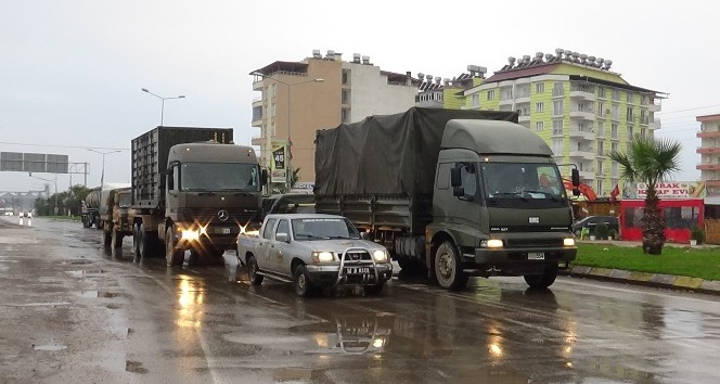 Kırıkhan’dan Şanlıurfa sınırına tank sevkiyatı