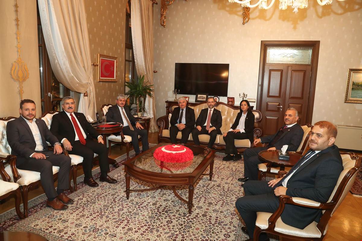 AK Parti’den  Vali Doğan’a Ziyaret