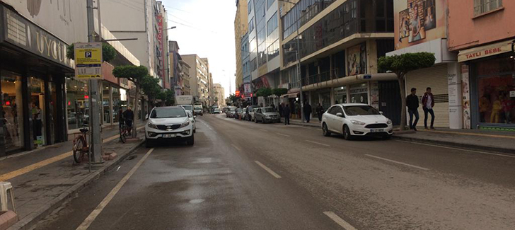 İskenderun’da trafik tersine döndü!