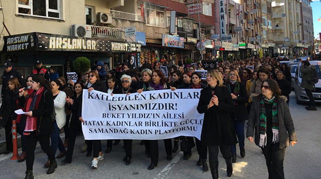Katledilen Kadınlar İsyanımızdır yürüyüşü