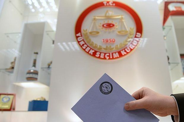 MUHTARLIKLAR İÇİN SAHTE SEÇMEN   YAZIMLARINA  TEPKİ GÖSTERİLİYOR