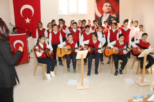 DEĞİRMENBAŞI ORTAKULU’NDA 1. DÖNEM YIL SONU KARNE TÖRENİ DÜZENLENDİ