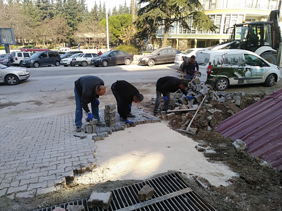 Parke Onarım Çalışmaları (1)_1069x800
