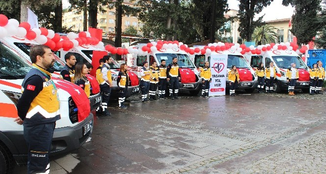 Sağlık Bakanlığı’ndan Hatay’a 6 ambulans