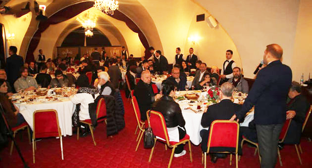 gazeteci-ve-yazarlari-agirladi