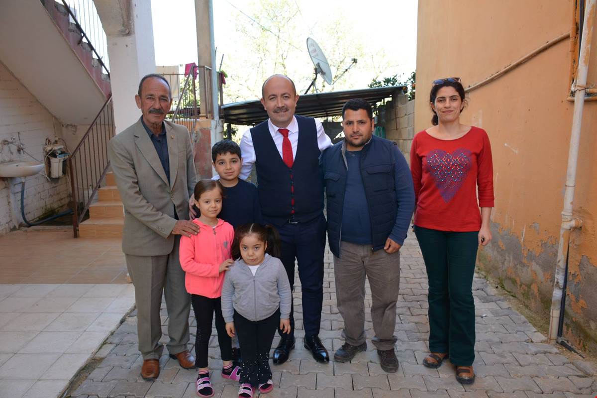 Kaymakam Bülent UYGUR, ev ziyaretlerinde vatandaşlarla bir araya geldi.