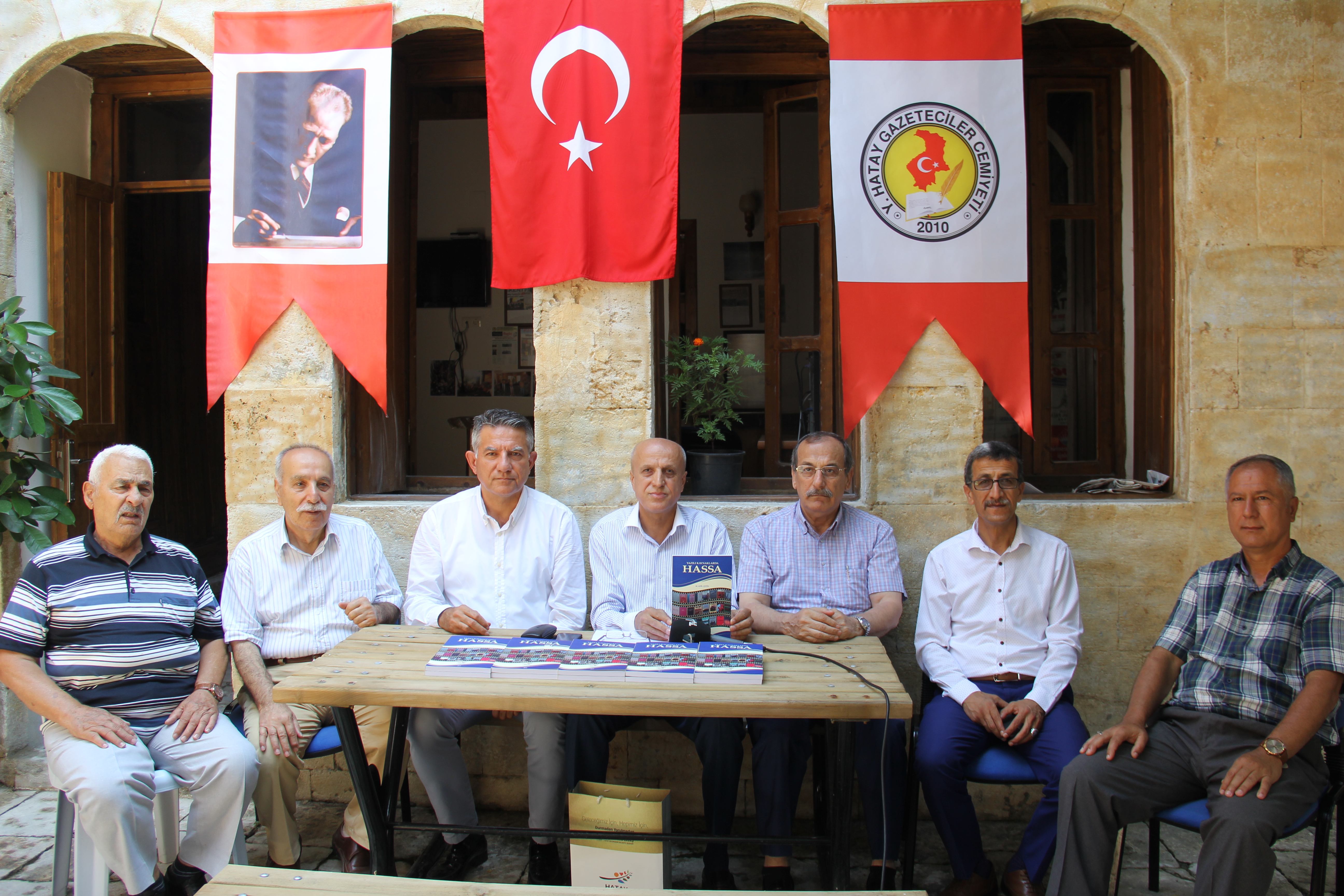 M. Adil Çetin’in “Yazılı Kaynaklarda Hassa” adlı onuncu kitabı yayınlandı