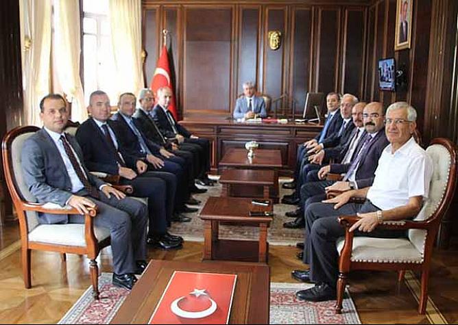 Vali Doğan’a taziye ziyareti