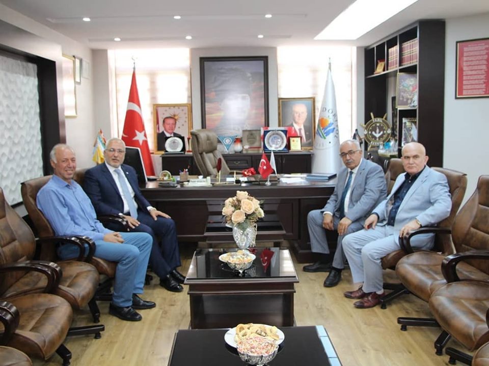 BAŞKAN TOSYALI’DAN BELEDİYE BAŞKANLARINA ZİYARET