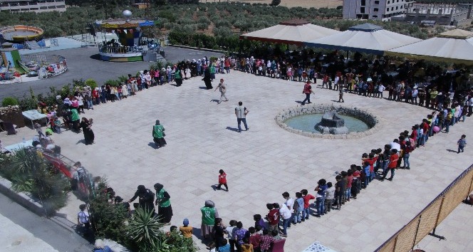 Afrin’de yetim çocuklar için şenlik düzenlendi