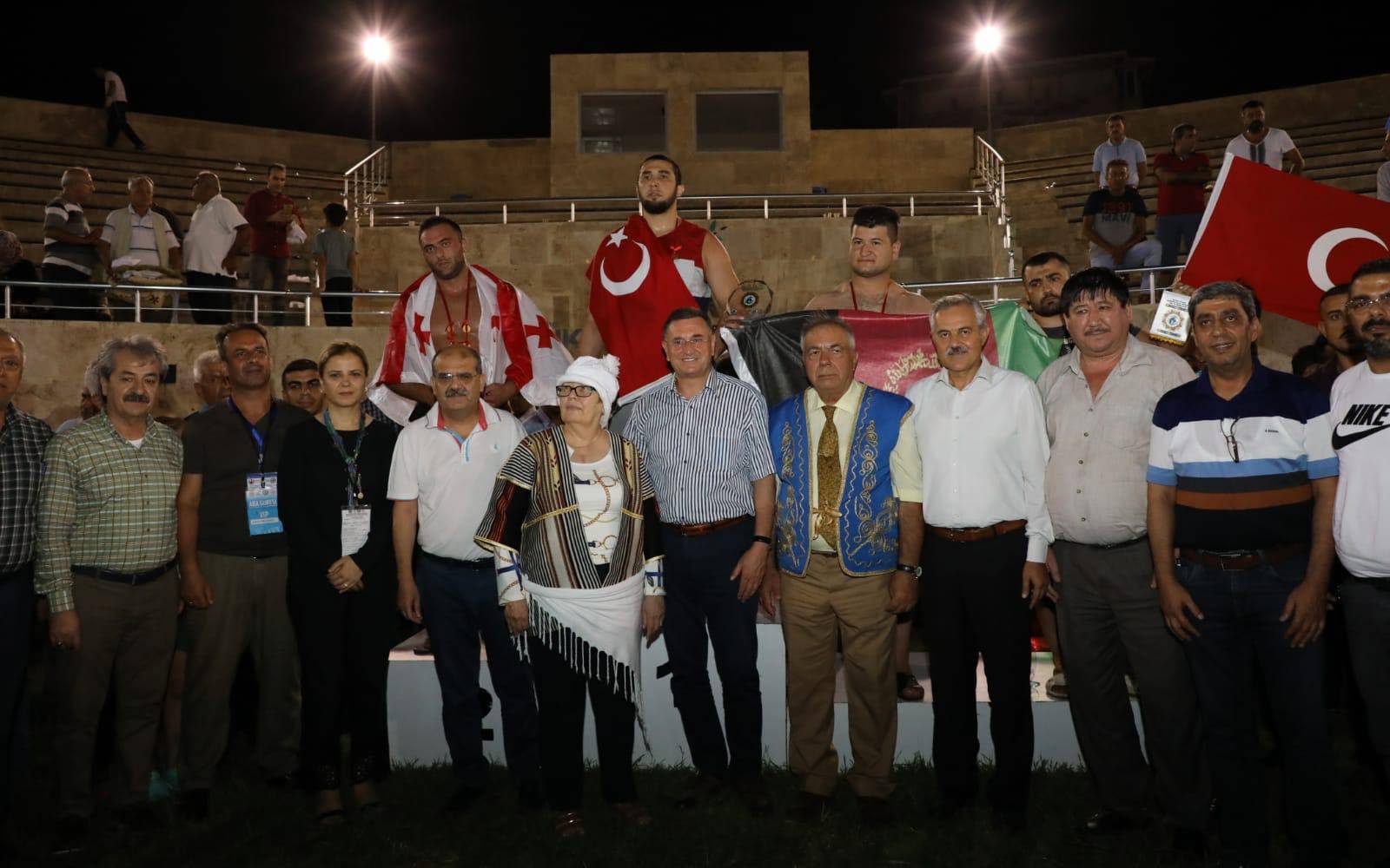 Dünya Aba Güreşi şampiyonu Ali Erdoğan oldu