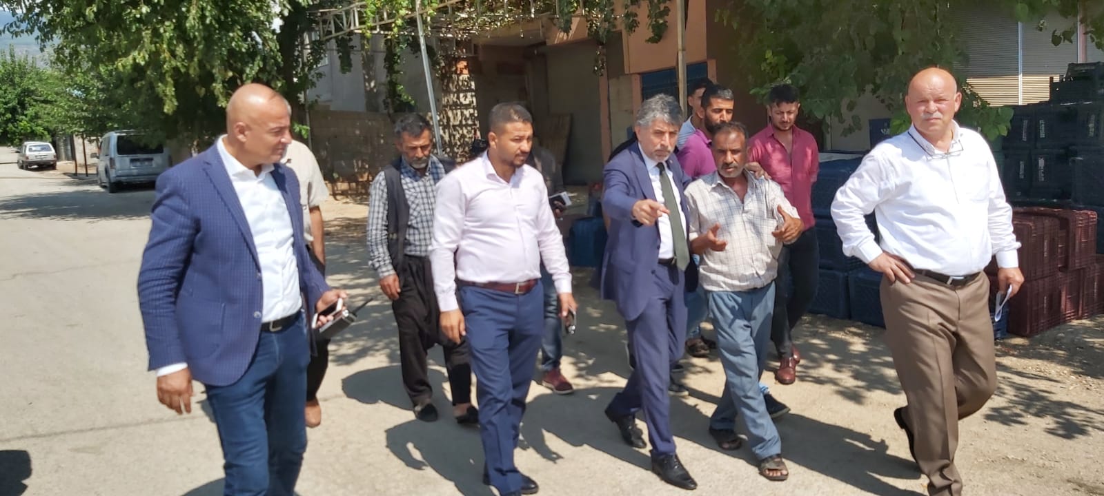 BAŞKAN YAVUZ OKUL VE MAHALLELERDE İNCELEMELERDE BULUNDU