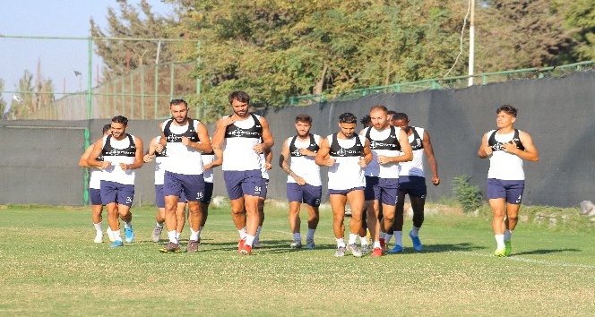Hatayspor’u altyapı antrenörleri çalıştırdı