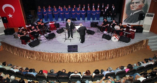 Hatay’da kardeş korolardan konser