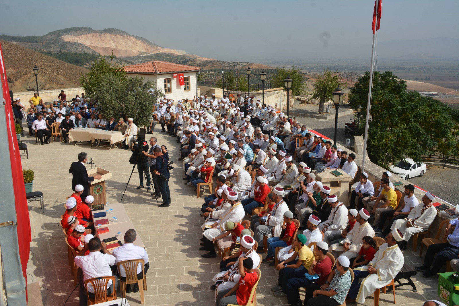 KIRIKHAN’DAN BARIŞ PINARI HAREKATINA FETİF SURELERİ, HATİMLER VE DUALARLA DESTEK