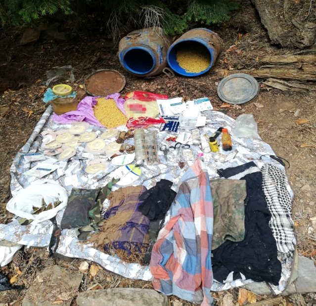 Amanoslar’da PKK sığınağı ve erzak deposu bulundu