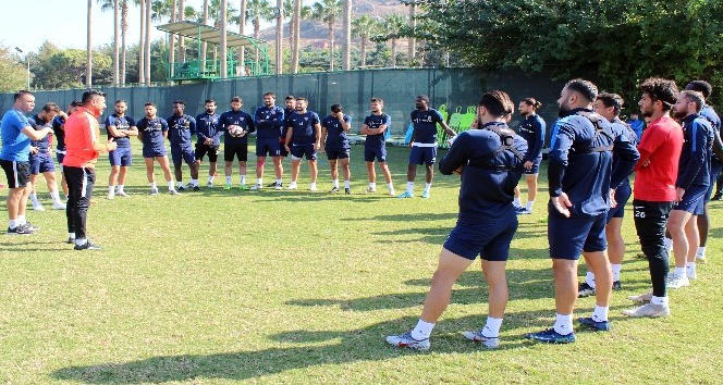 Toysal: “Her maça ekstra motive olmak zorundayız”