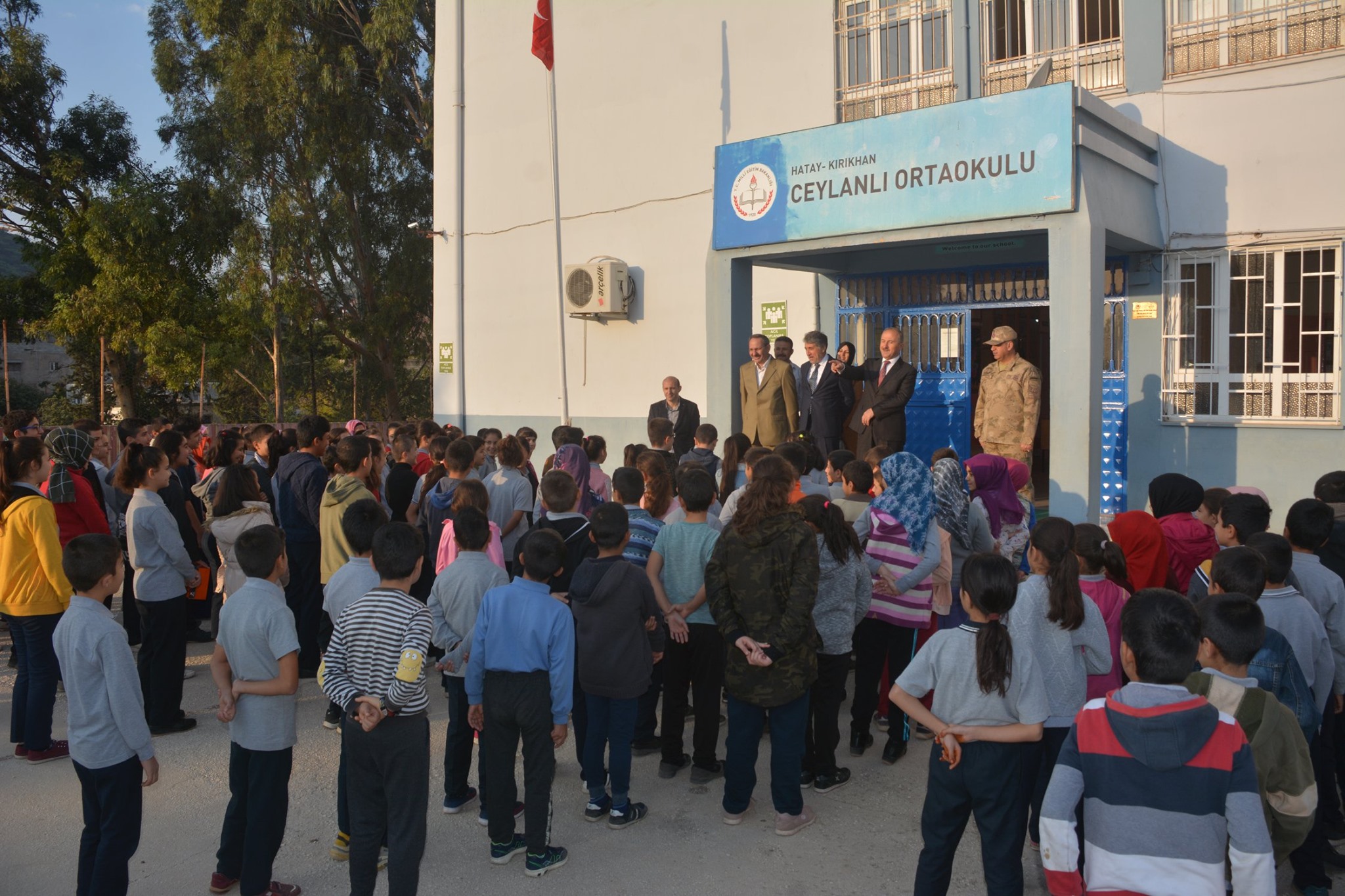 75636056_1238898816297712_3392723060862746624_o