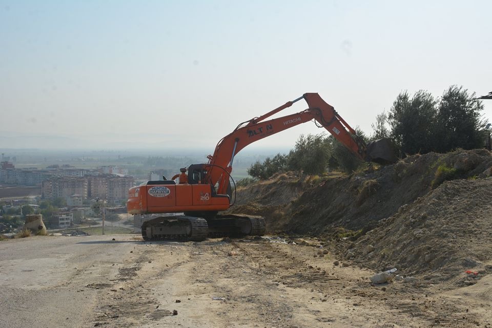 ‘KIRIKHAN YENİ BİR BULVARA DAHA KAVUŞUYOR’