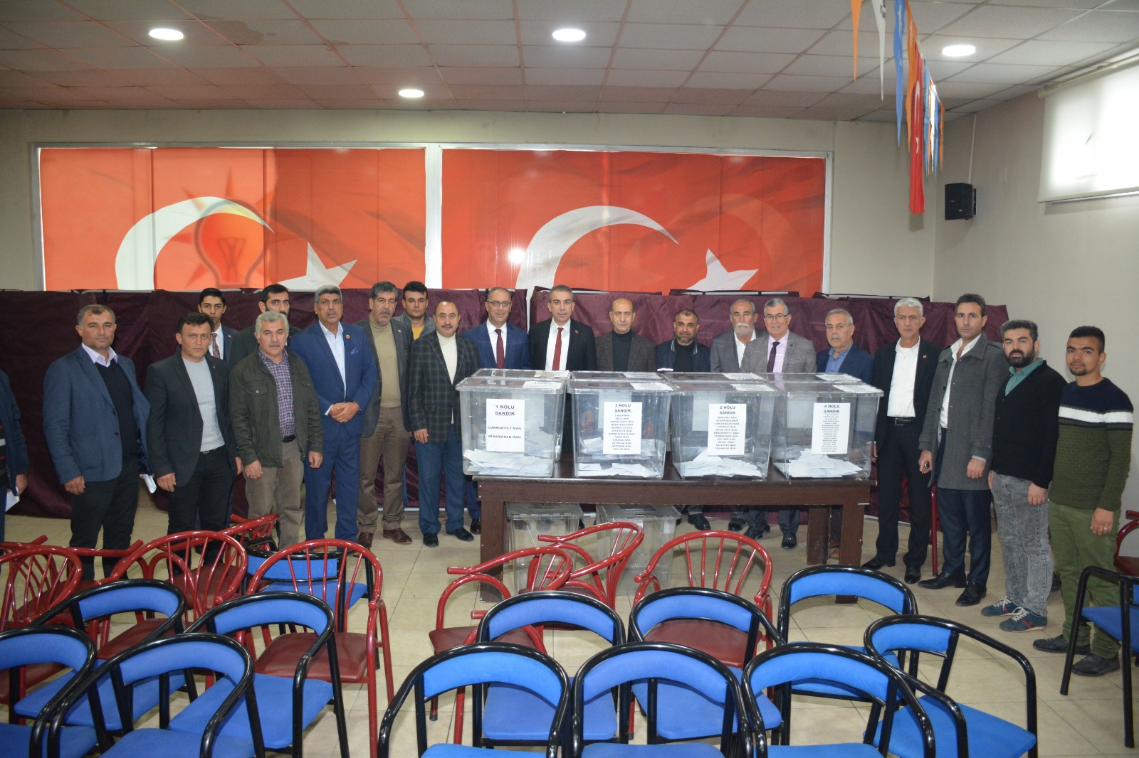Kırıkhan ak parti 400 delegesini seçti