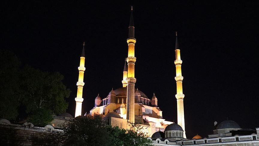 ÜÇ AYLAR BUGÜN BAŞLADI