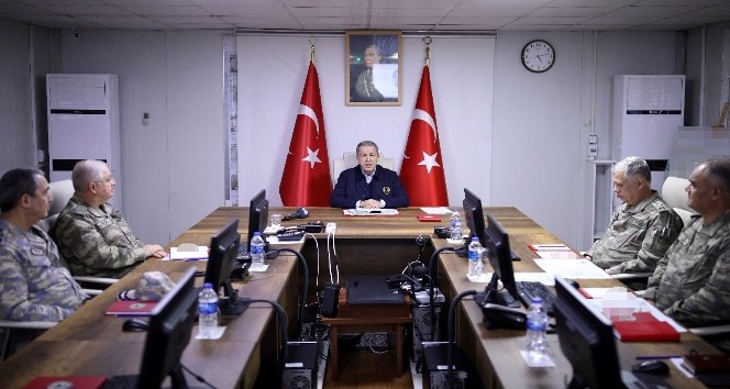 Bakan Akar: “76 rejim mensubu askeri etkisiz hale getirildi”