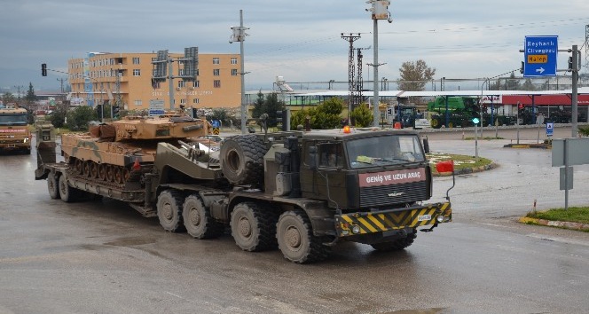 Sınıra tank sevkiyatı