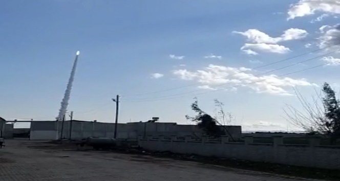 Hatay sınırındaki hava savunma üssünden füzeler fırlatıldı