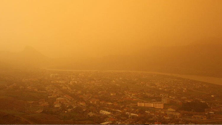 Hatay’da toz bulutu uyarısı