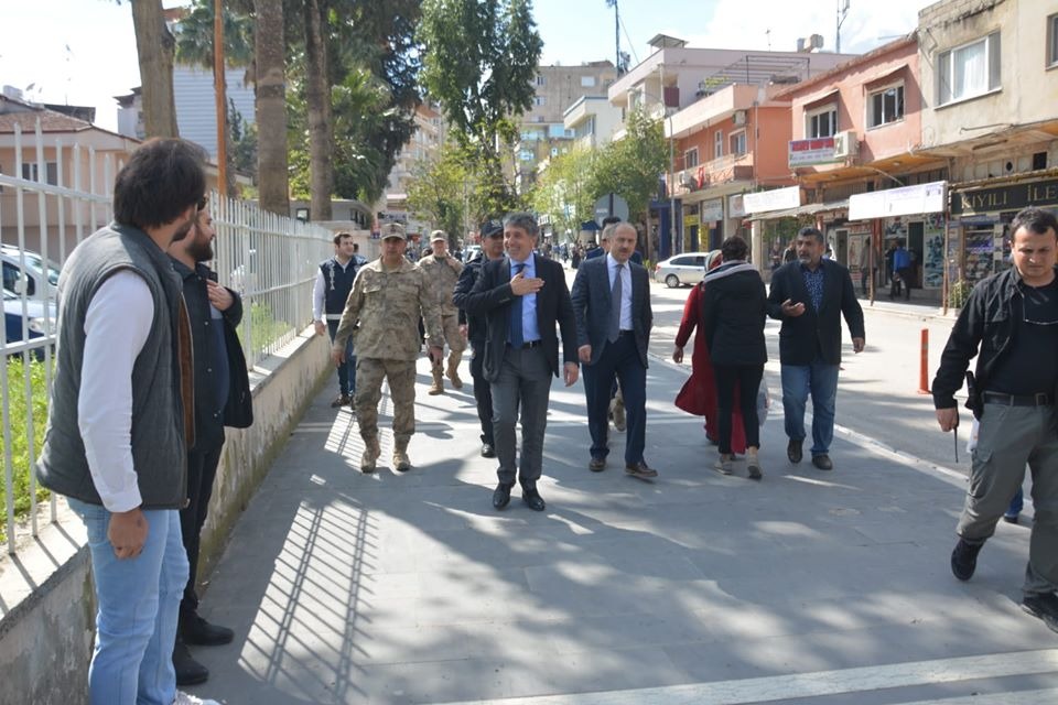 KAYMAKAM KARAMEHMETOĞLU VE BAŞKAN YAVUZ VATANDAŞLARA UYARILARDA BULUNDU