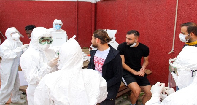 Hatayspor’a korona virüs testi yapıldı