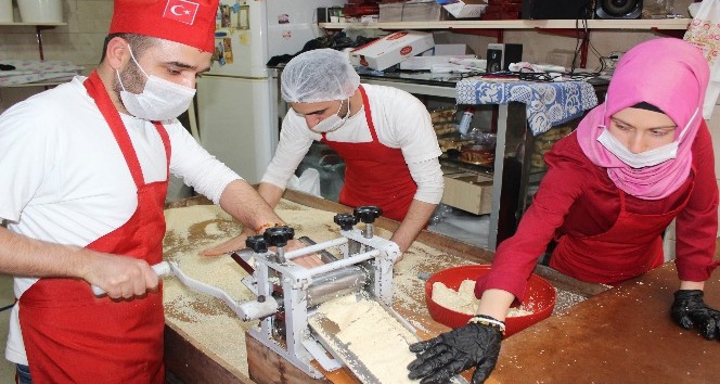 Hatay’ın Ramazan tatlısı “Küncülü helva”
