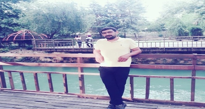 Üzerine iş makinesinin kovası düşen işçi öldü