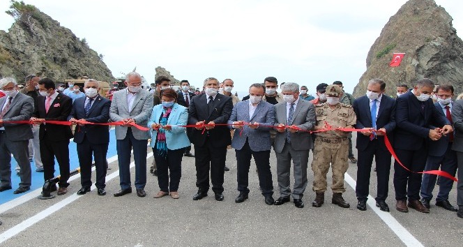 Samandağ-Arsuz yolu açıldı