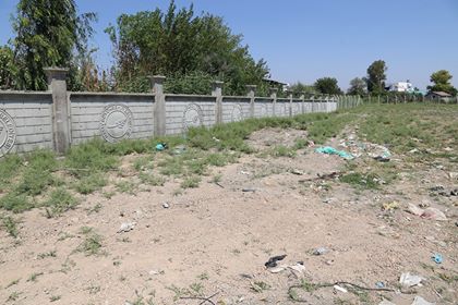 HBB’DEN BALDIRAN MAHALLESİ’NDE  MEZARLIK DUVARI VE ÇATI ÇALIŞMASI