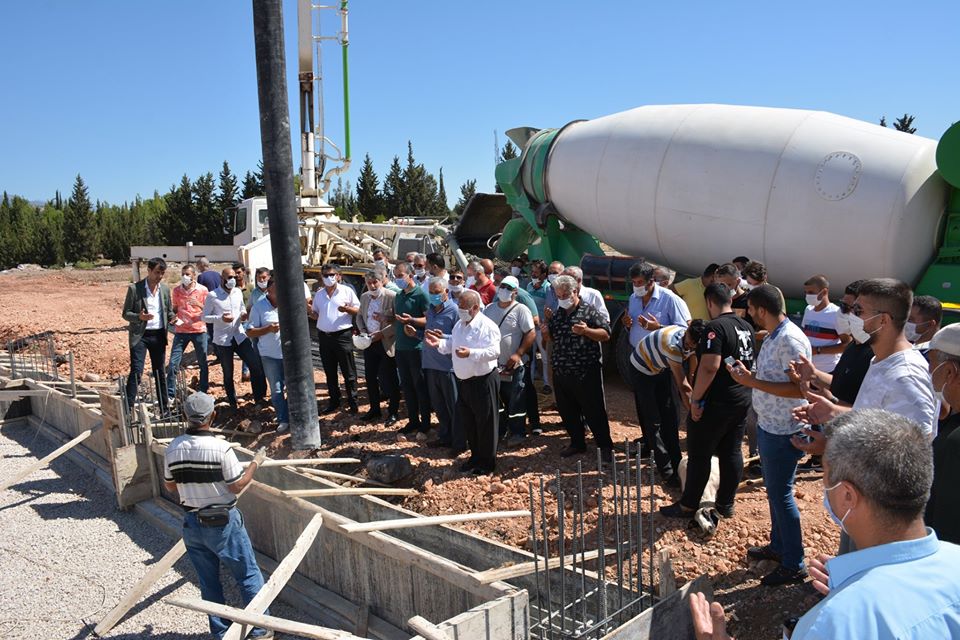 BAŞKAN YAVUZ YENİ OTO GALERİCİLER SİTESİNİN TEMELİNİ ATTI