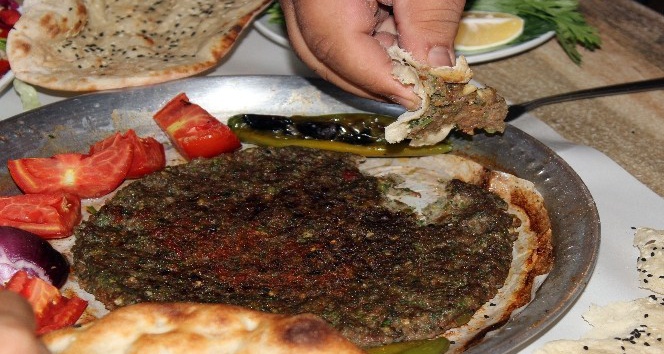 Hatay’ın “Kağıt kebabı” tescillendi