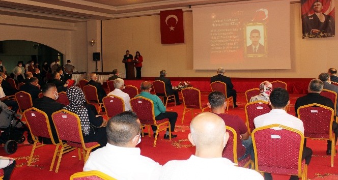 Hatay’da, şehit yakınları ve gazilere Devlet Övünç Madalyası ve Beratı
