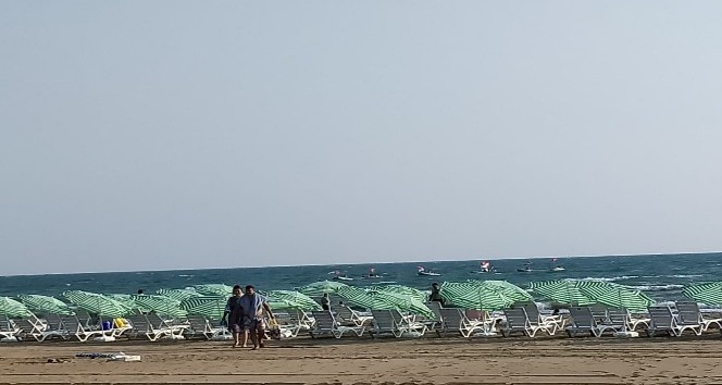 Yenilenen Burnaz Aile Plajı hizmete açıldı