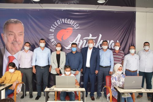 GEZİCİ EBA DESTEK NOKTASI ARACI HİZMETE GİRDİ