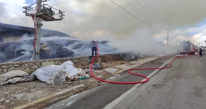 Hatay’da Organize Sanayi Bölgesinde fabrika yangını