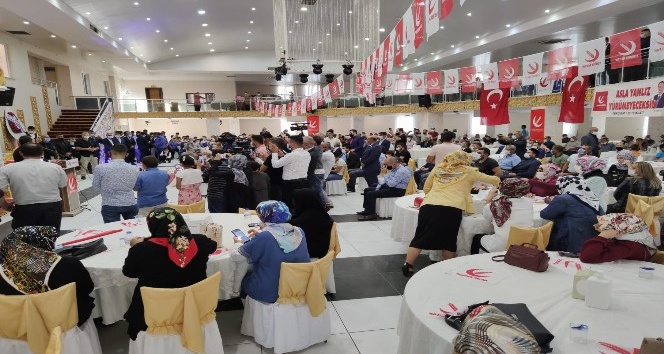 Yeniden Refah Partisi Genel Başkanı Fatih Erbakan Hatay’da