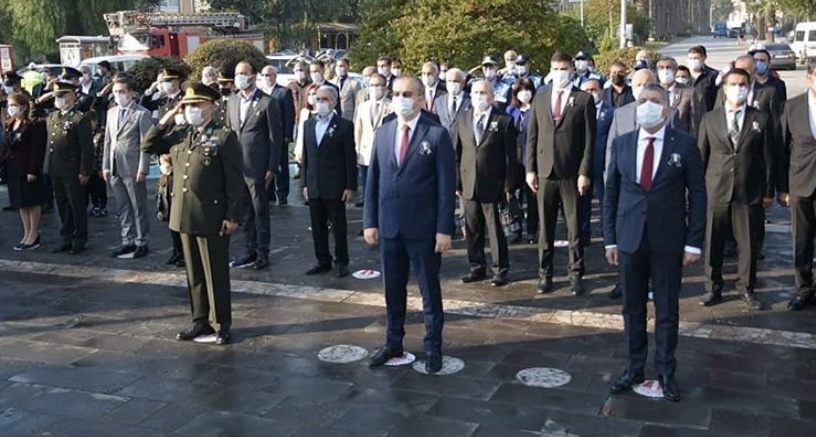 Ulu Önder Atatürk Saygıyla Anıldı