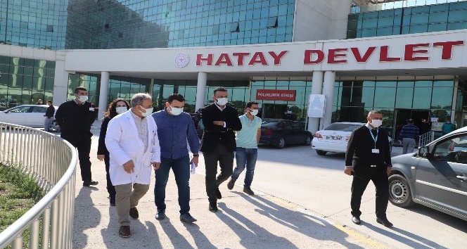 Artan hasta sayısı test sonuçlarını geciktiriyor