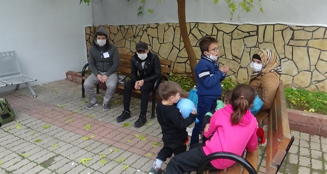 Kırıkhan’da 25 kaçak göçmen yakalandı